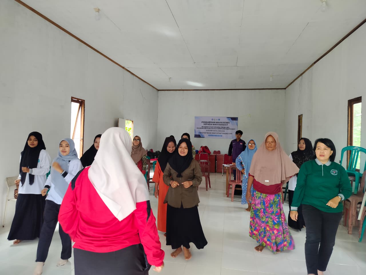 Posyandu Lansia Desa Sungai Malaya Gelar Pemeriksaan Kesehatan Gratis untuk Masyarakat